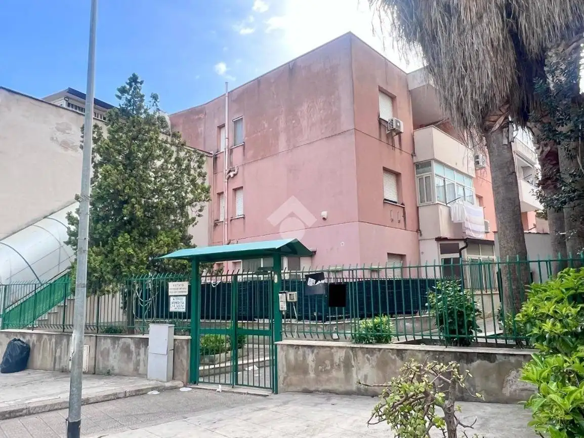 Appartamento in vendita a Palermo