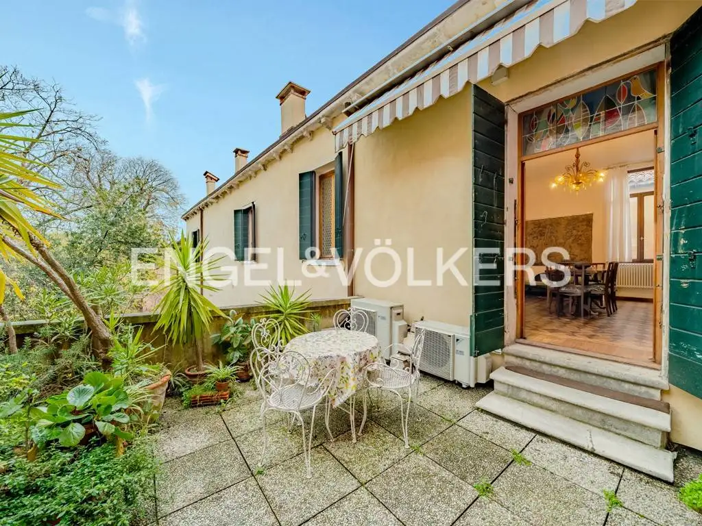 Appartamento in vendita a Venezia