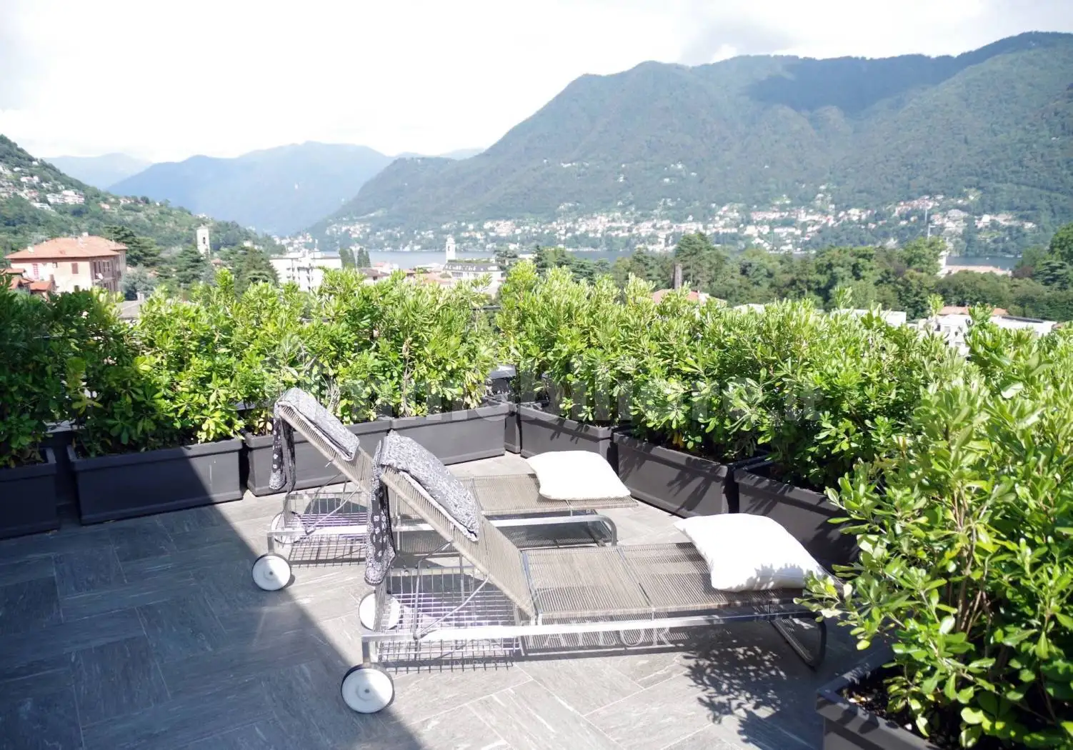 Villa in vendita a Como