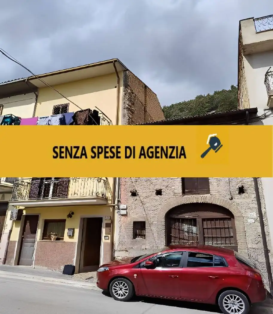 Casa indipendente in asta a Celano