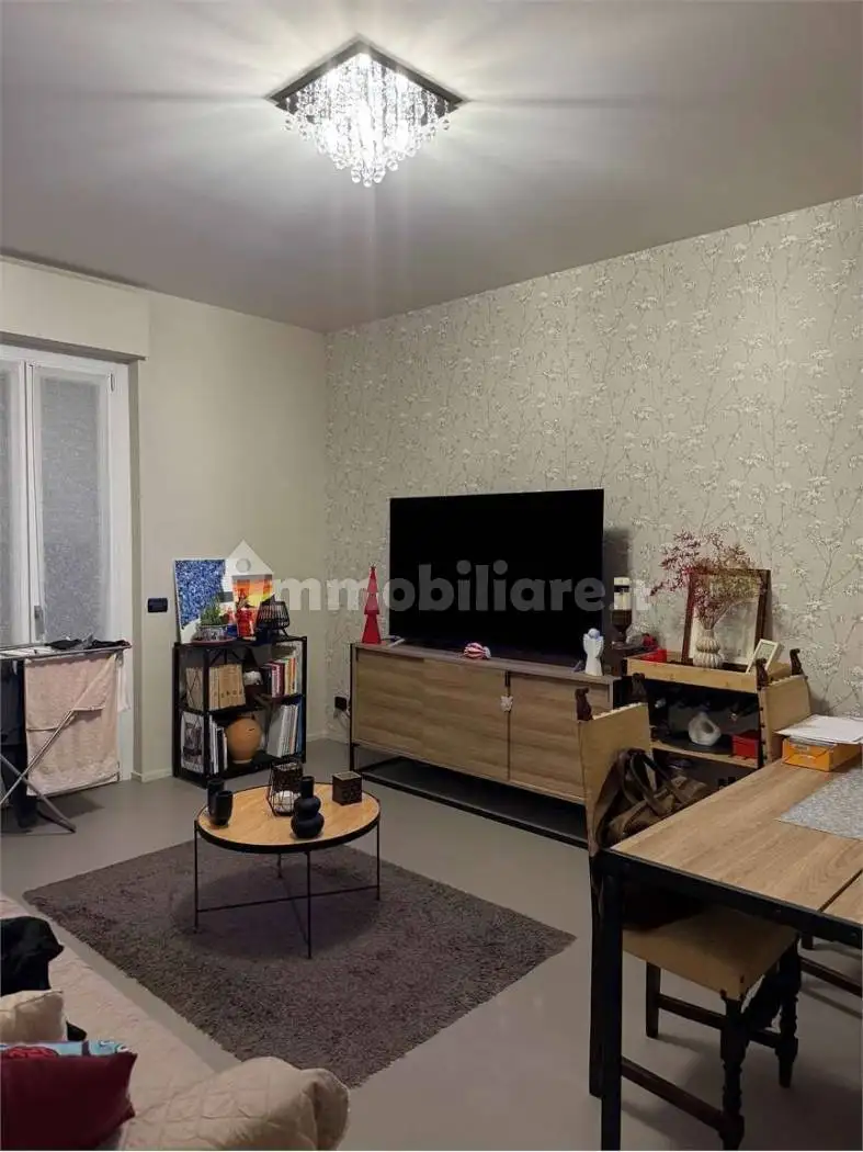 Appartamento in vendita a Piacenza