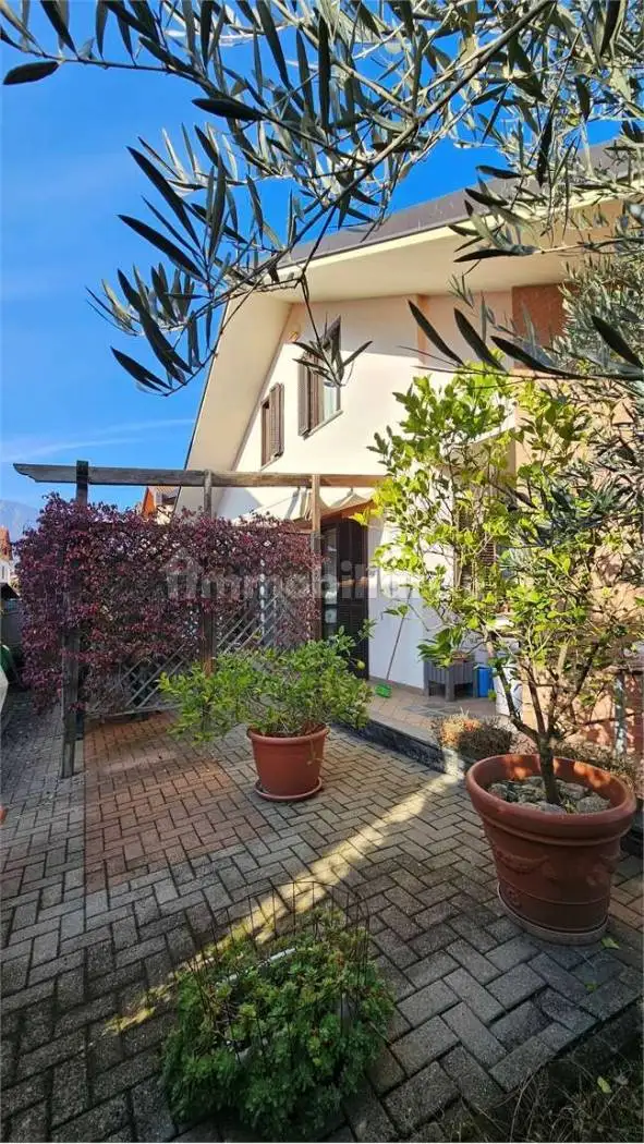 Villa unifamiliare via 25 aprile, Centro, Cumiana - foto 4