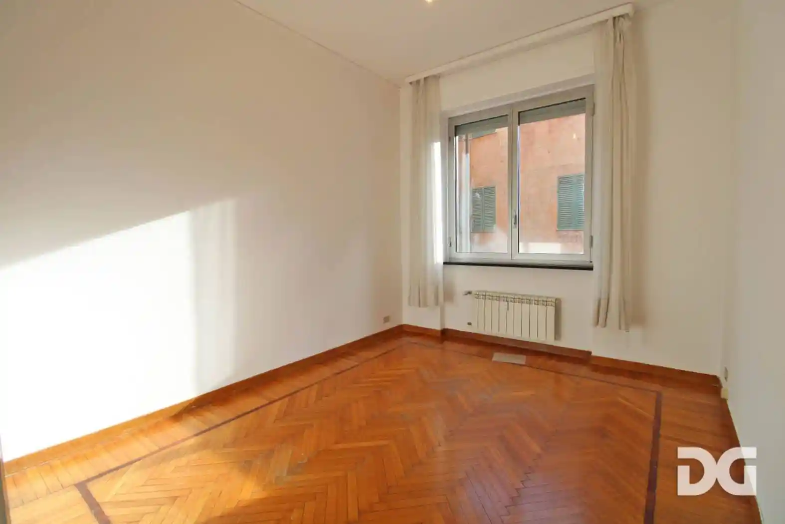 Appartamento via Giovanni Bertora, Castelletto, Genova - foto 2