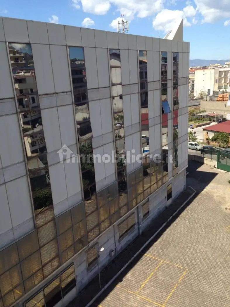 Palazzo - Edificio in vendita a Reggio Calabria