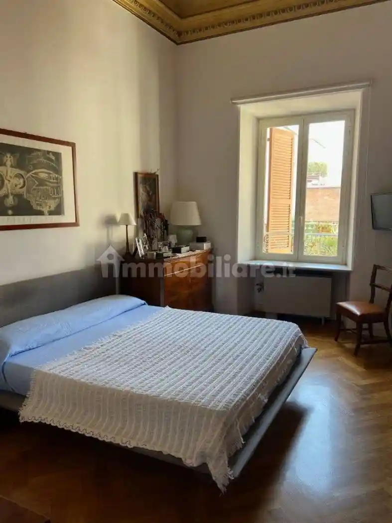 Appartamento piazza Barberini, Vittorio Veneto, Roma - foto 5