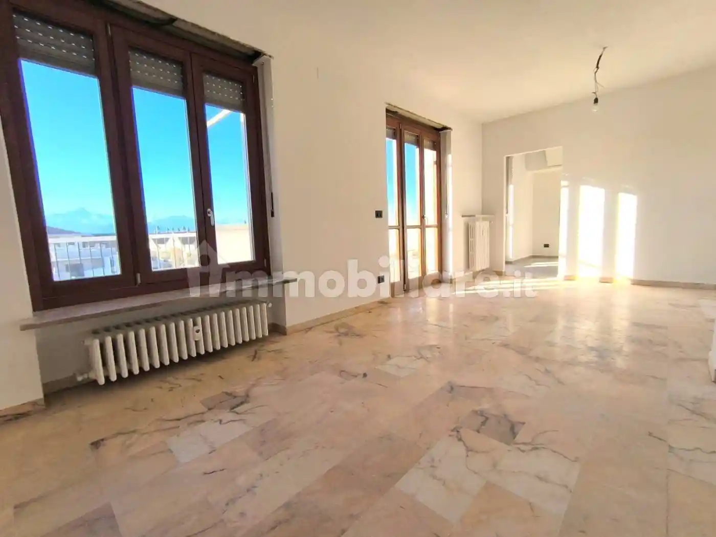 Attico piazza Giovanni Virginio Schiaparelli, Centro, Savigliano - foto 3