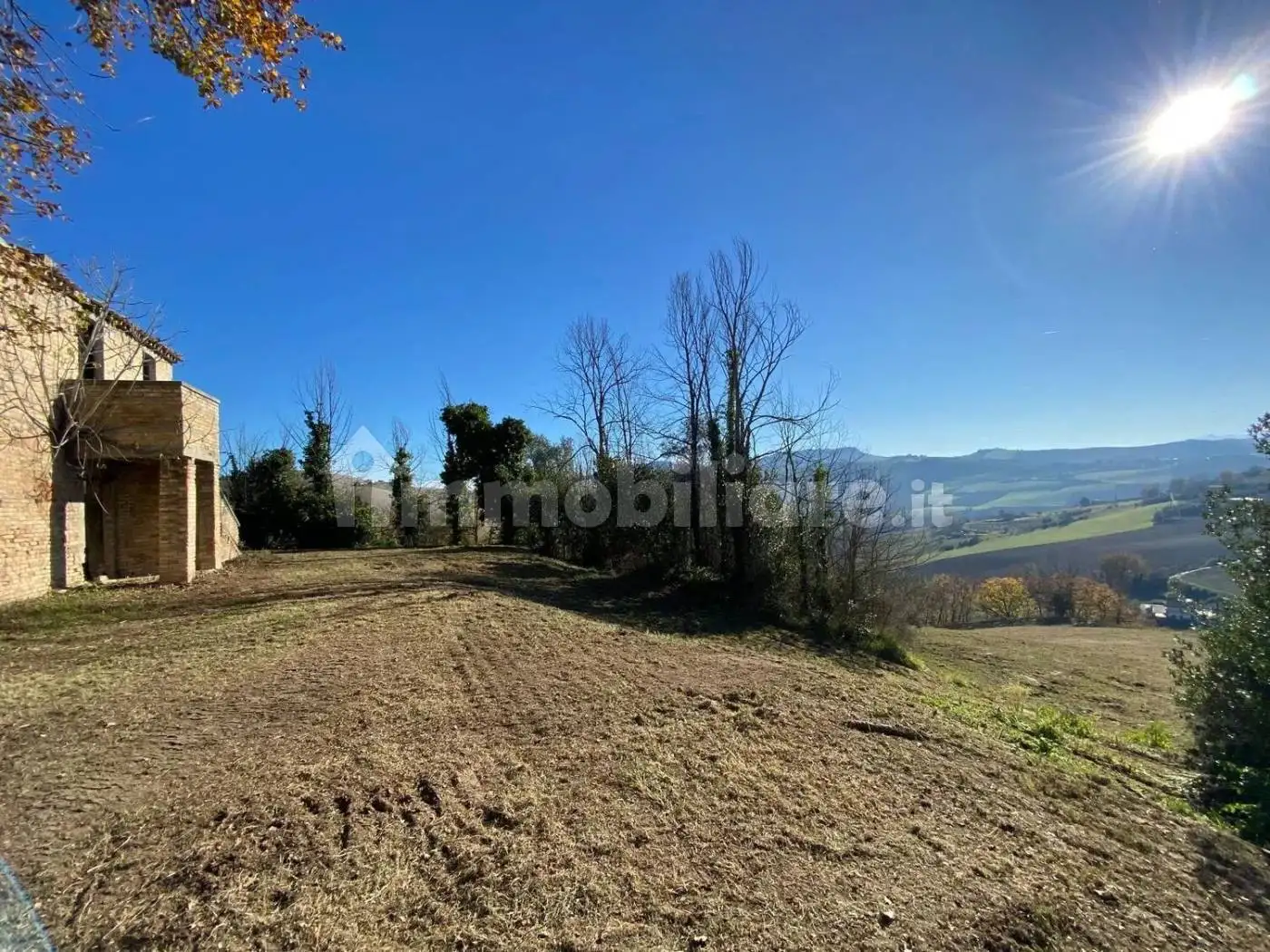 Rustico - Casale in vendita a Montefiore dell'Aso