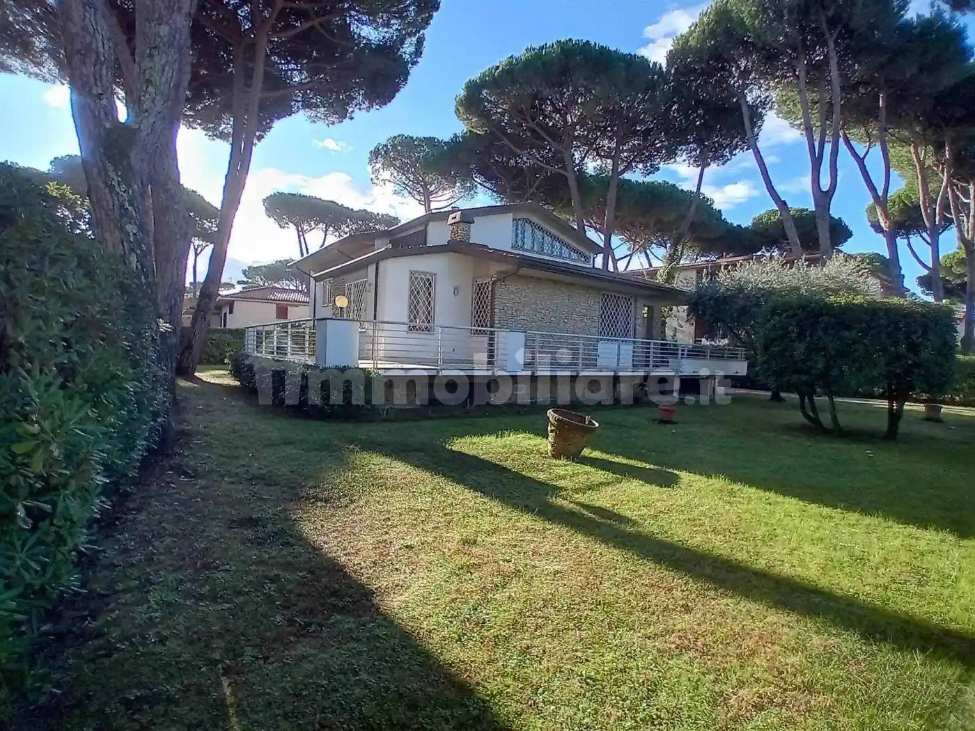 Villa in vendita a Camaiore