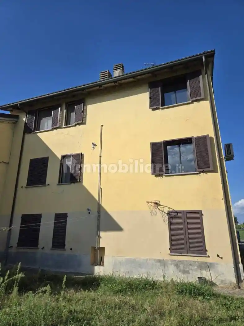 Trilocale via Martiri della Liberazione, 78, Vicofertile, Parma - foto 2