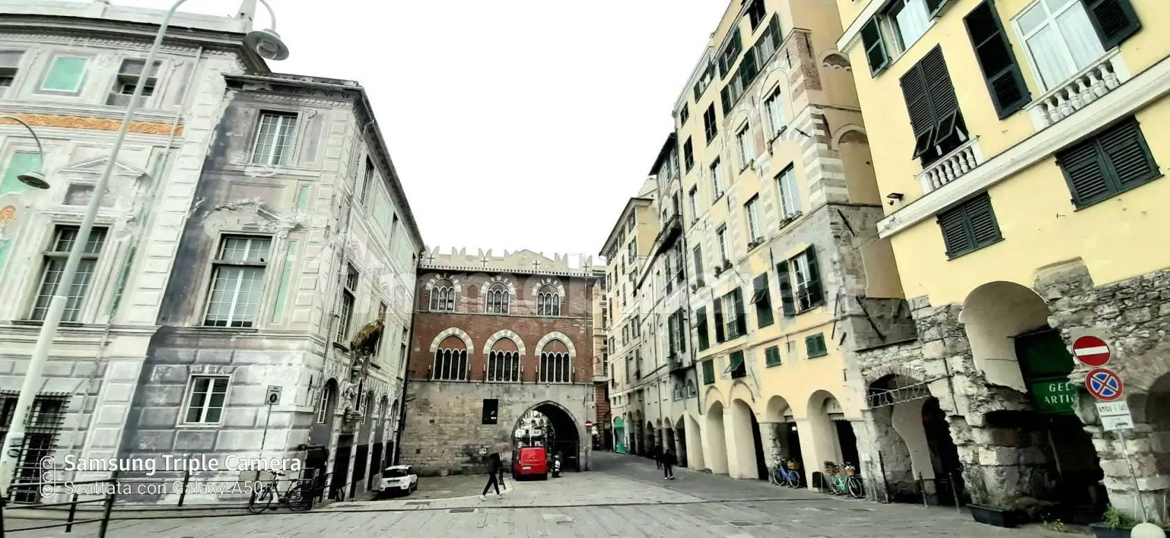 Appartamento in asta a Genova