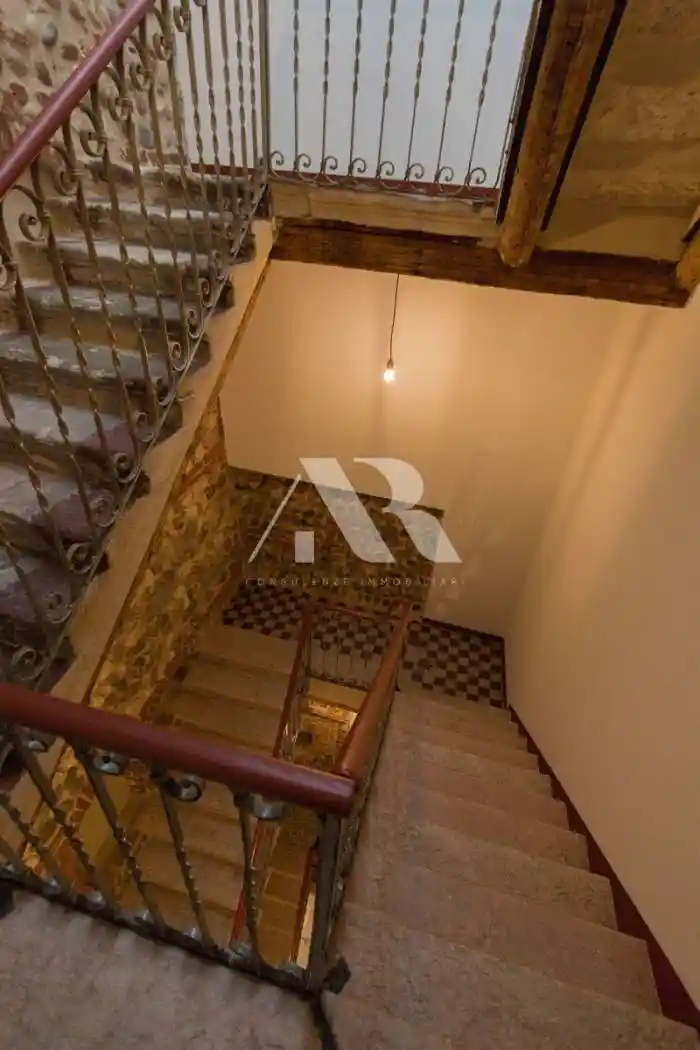 Palazzo - Edificio in Vendita - foto 4