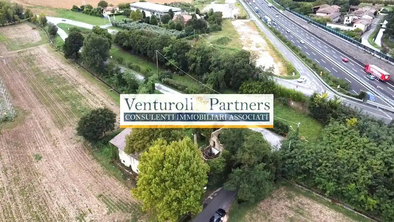 Rustico - Casale in vendita a Lonato del Garda