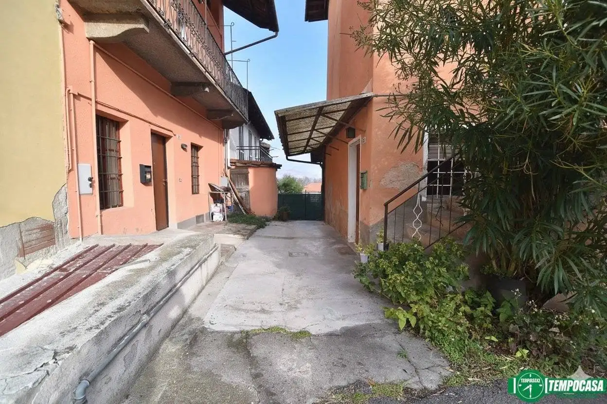 Terratetto unifamiliare via Console Bernardino Drovetti 20, Centro, Barbania - foto 3