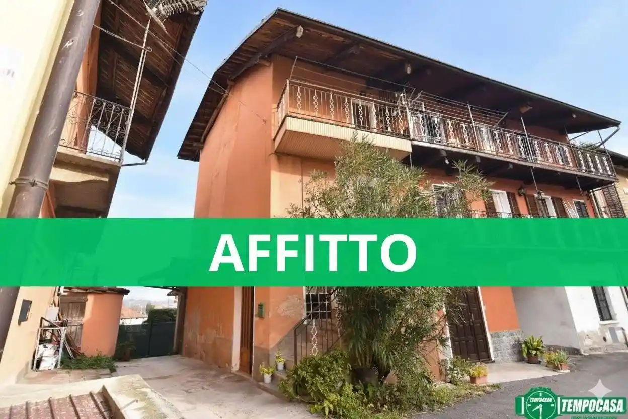 Casa indipendente in affitto a Barbania