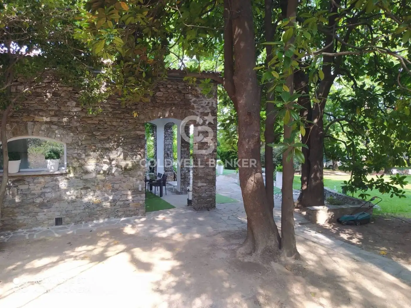 Villa unifamiliare via Xxv Aprile 88, Buguggiate - foto 5