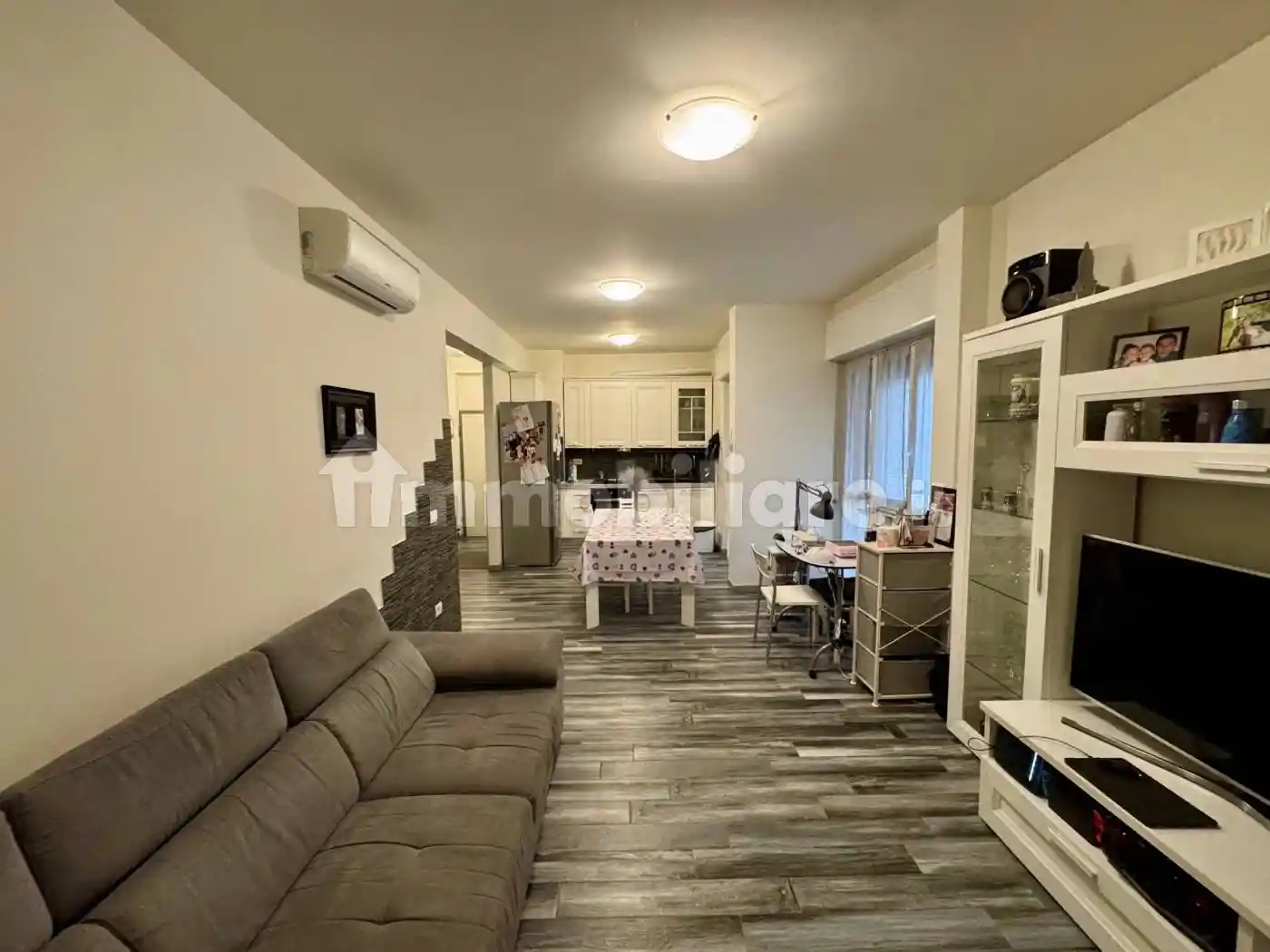 Appartamento via Val di Bondo 9, Comasina, Milano - foto 2