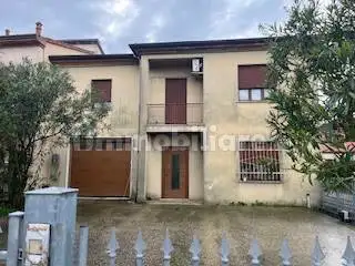 Villetta a schiera in vendita a Sanguinetto