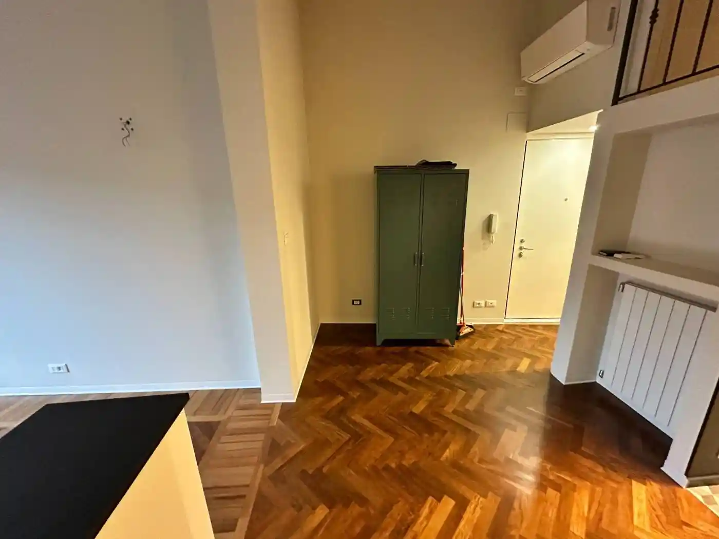 Quadrilocale ottimo stato, secondo piano, Molo, Genova - foto 3