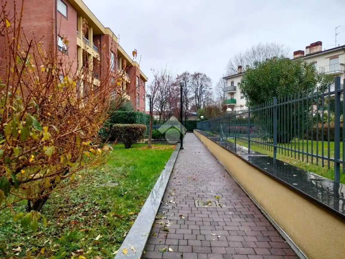 Appartamento in vendita a Cesano Boscone