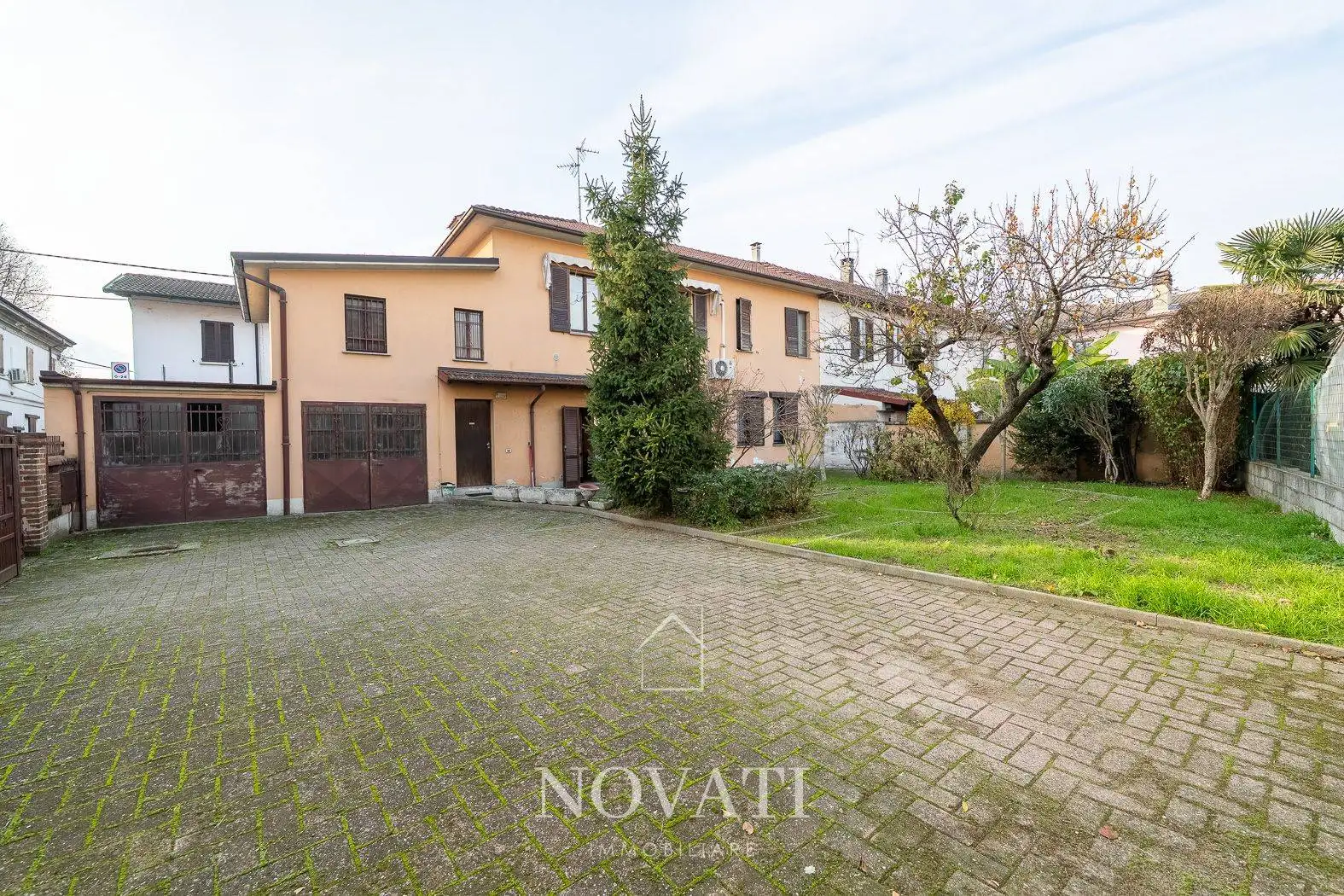 Casa indipendente in vendita a Brembio