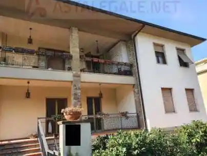 Appartamento in vendita a Reggello