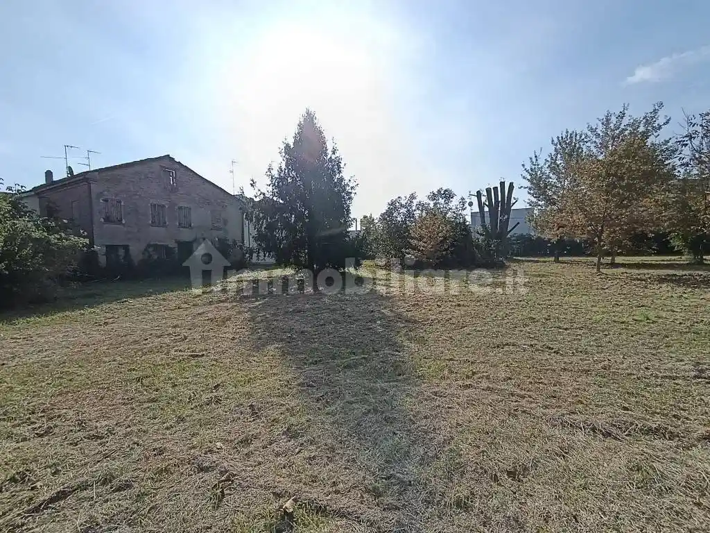 Casa indipendente in vendita a Mirandola