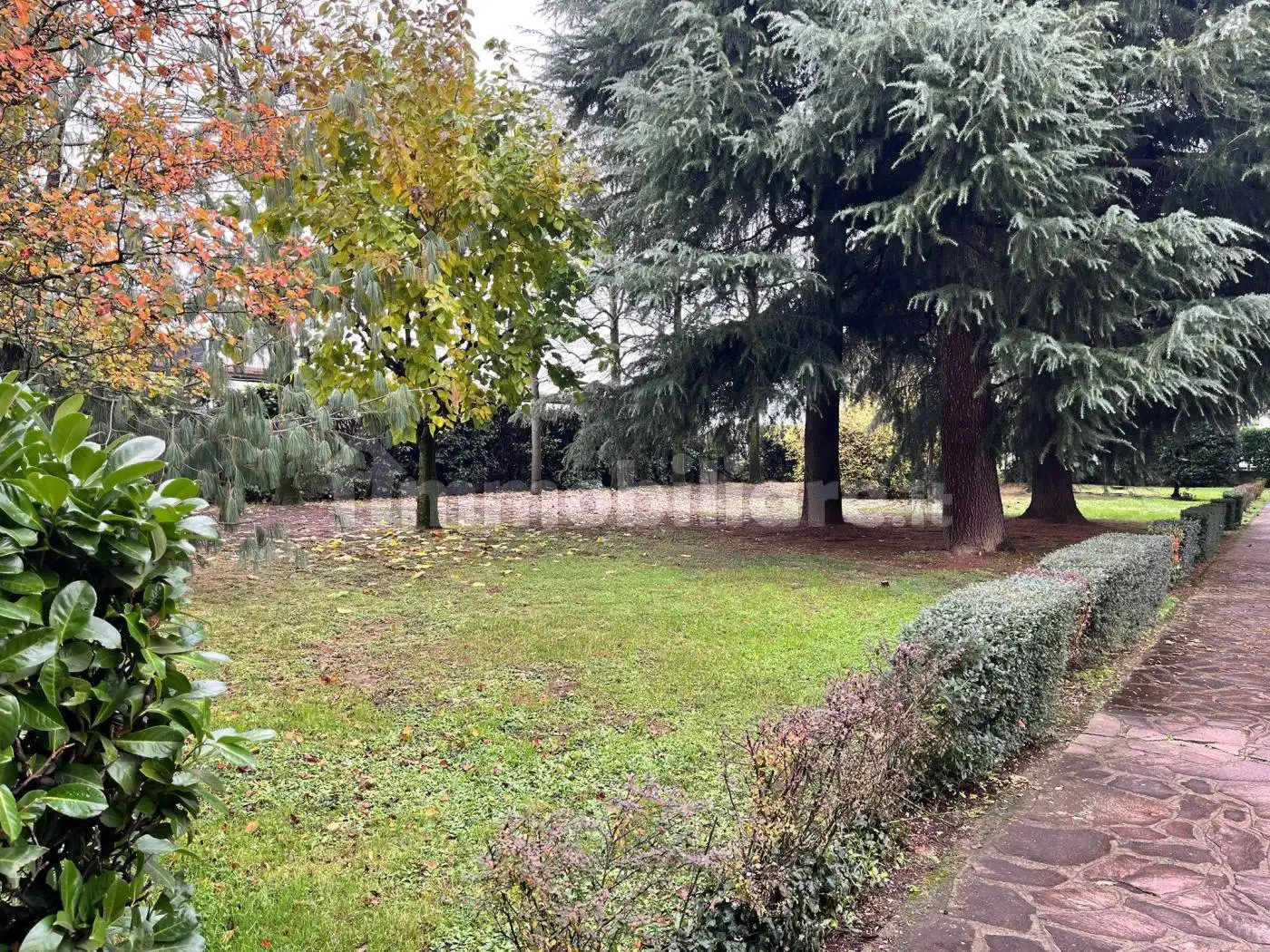 Appartamento in vendita a Carugate