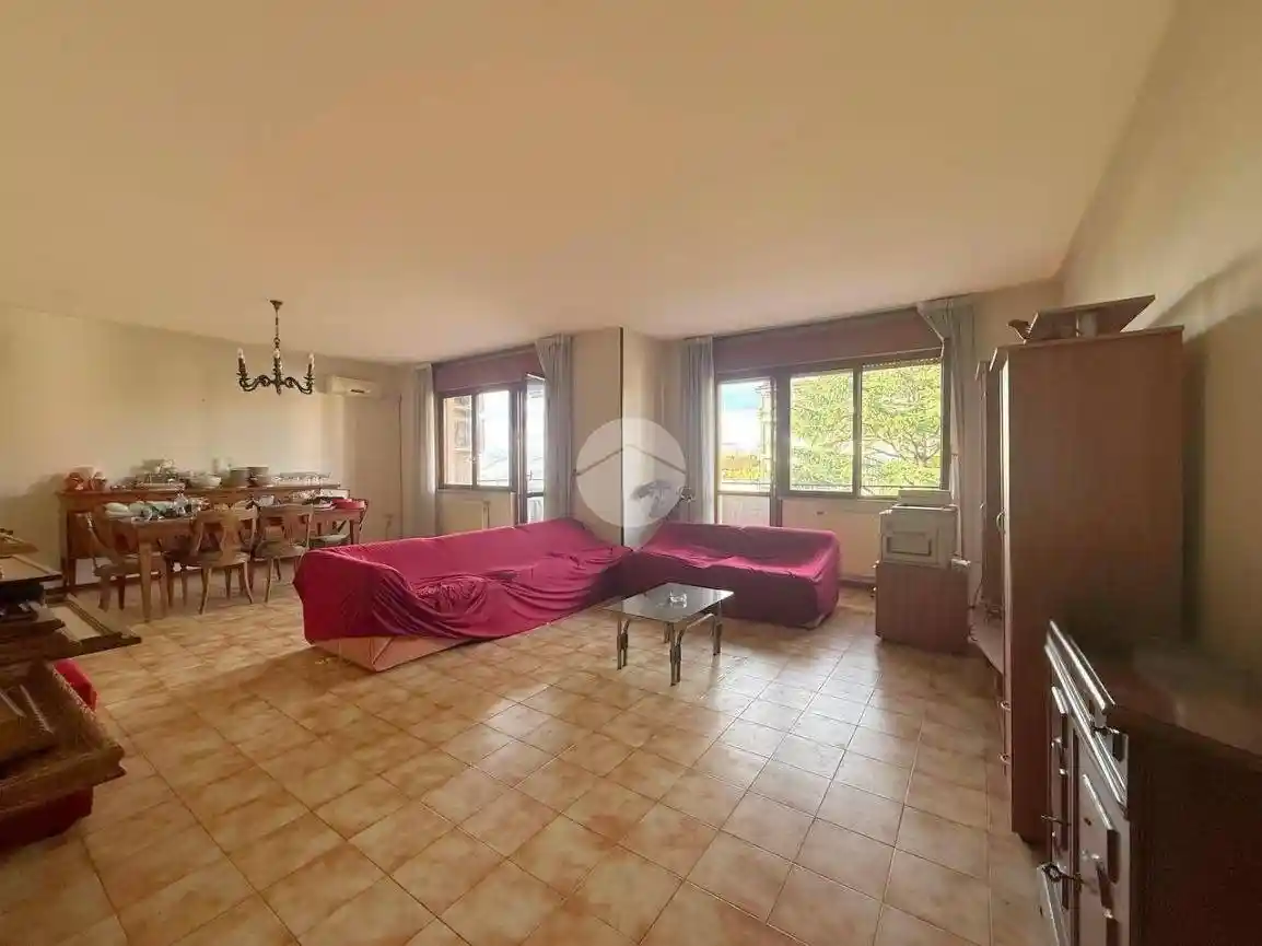 Trilocale viale dei Bersaglieri 44, Parco degli Aranci, Caserta - foto 2