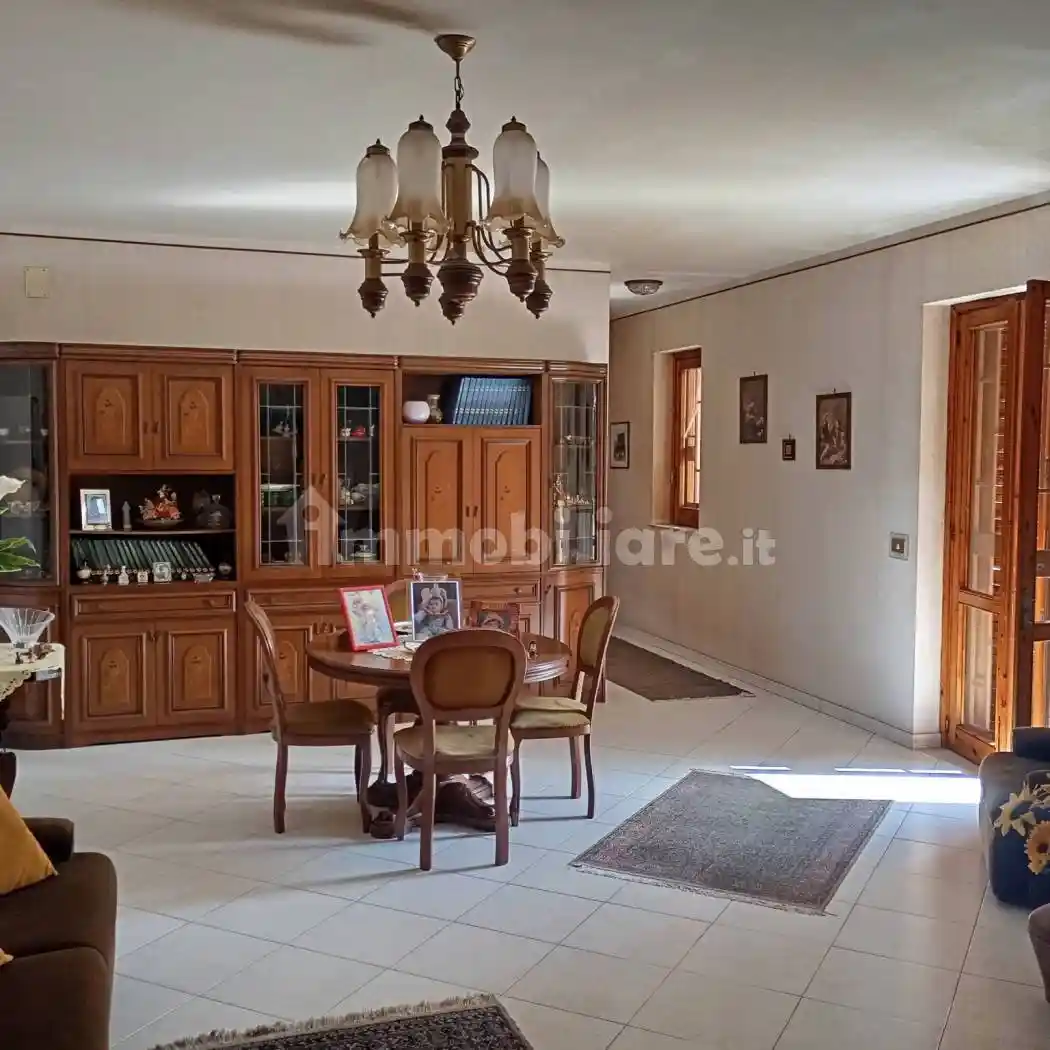 Appartamento in vendita a Aci Catena