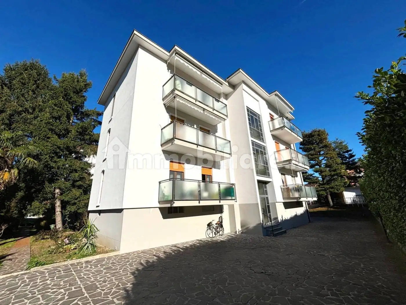 Appartamento in vendita a Arcore