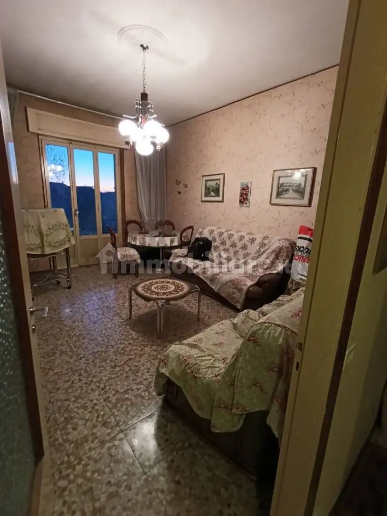 Appartamento in vendita a Novara