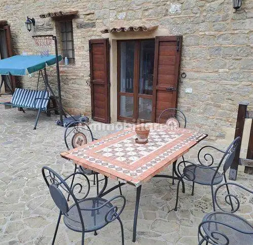 Villa unifamiliare, ottimo stato, 290 m², Castelbellino - foto 2