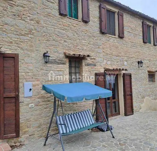 Villa unifamiliare, ottimo stato, 290 m², Castelbellino - foto 3