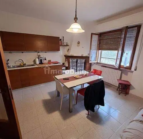 Villa in vendita a Rosora