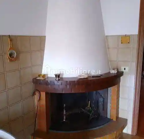 Appartamento buono stato, primo piano, Centro, Cupramontana - foto 2