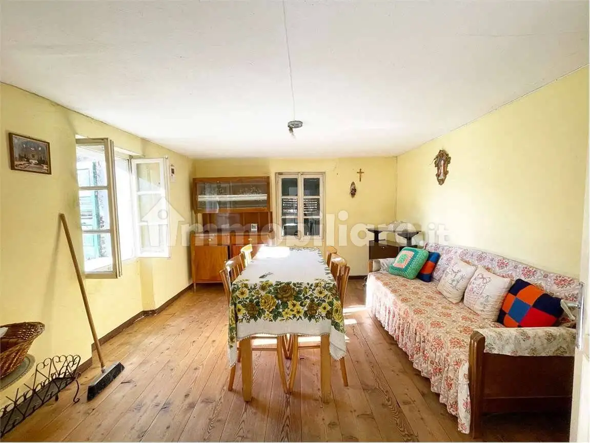 Casa indipendente in vendita a San Giacomo Filippo