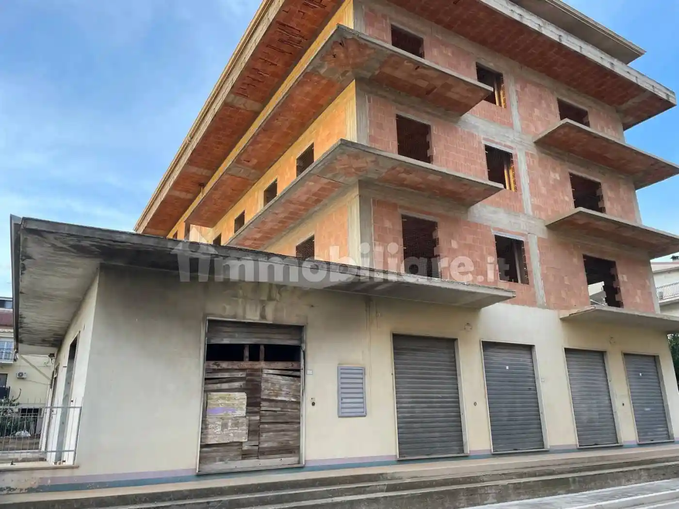 Palazzo - Edificio in Vendita - foto 2