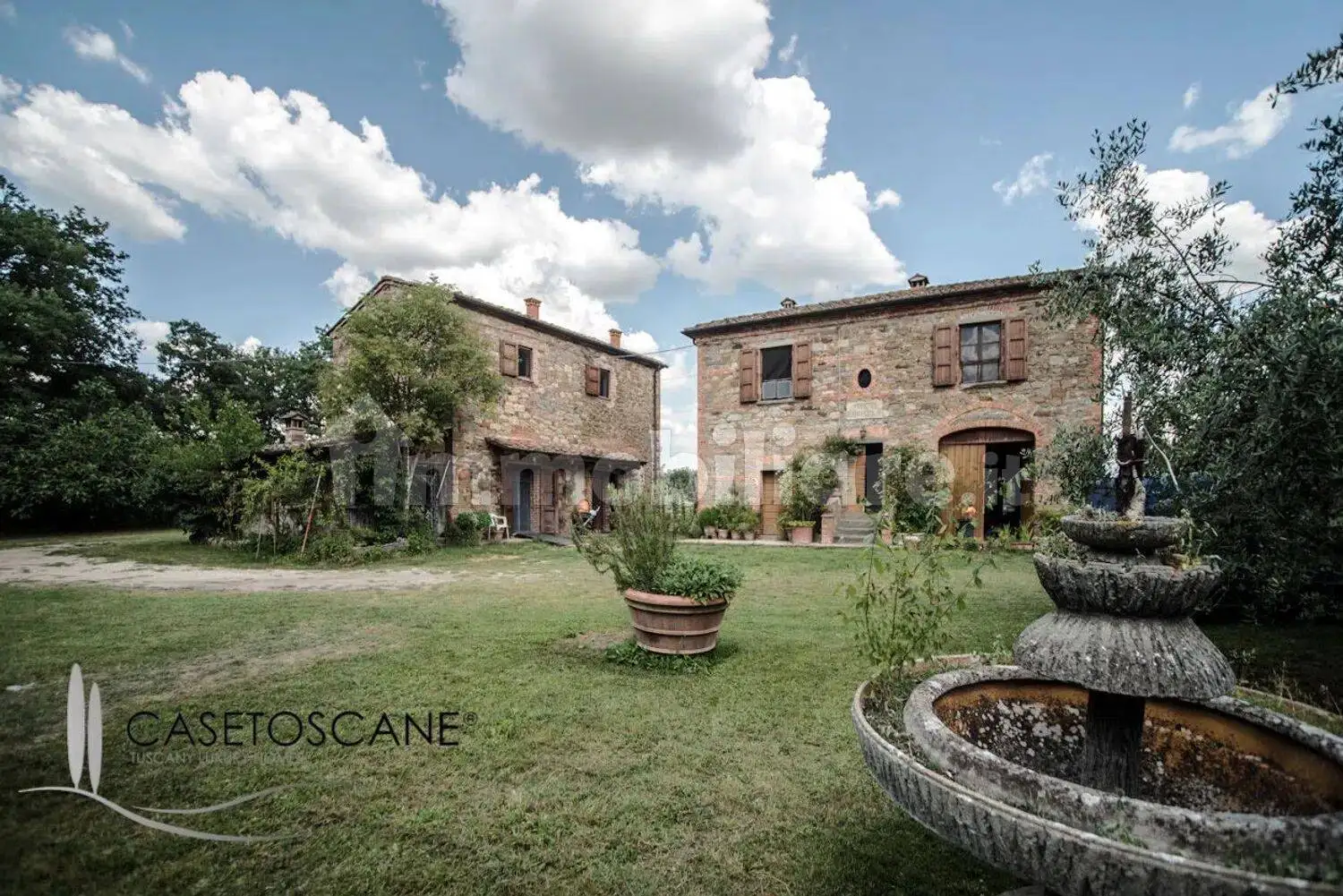 Rustico - Casale in vendita a Lucignano