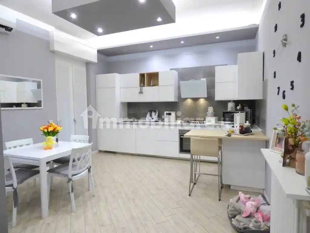 Appartamento in vendita a Desio