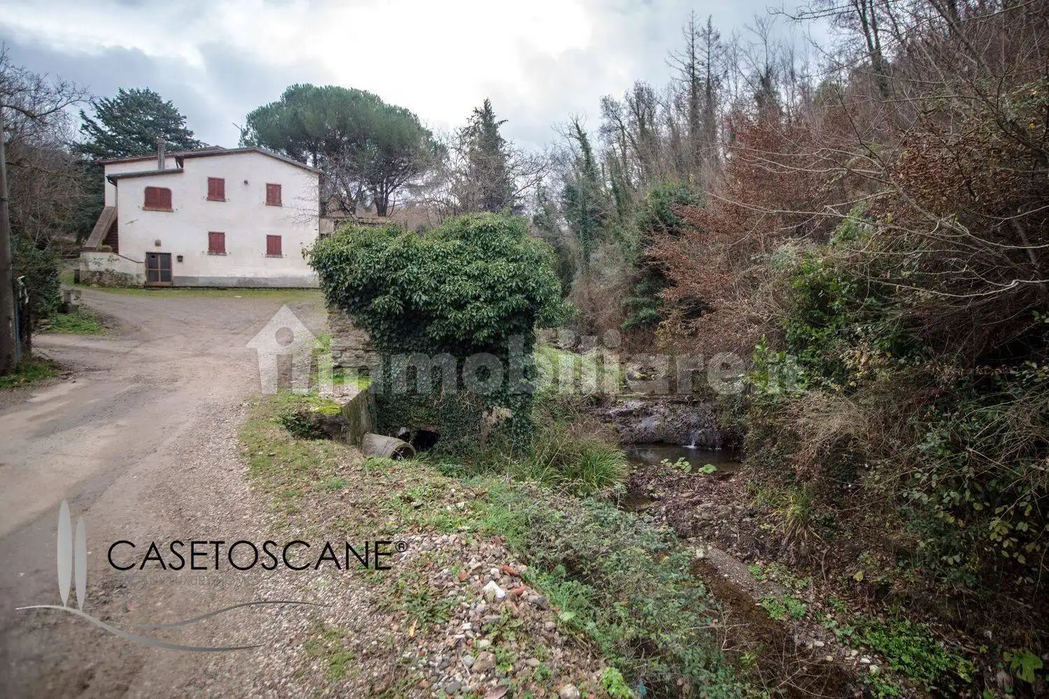 Rustico - Casale in vendita a Arezzo