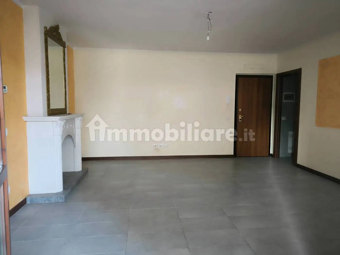 Trilocale via Camillo Benso di Cavour 54, Centro, San Giuliano Milanese - foto 4