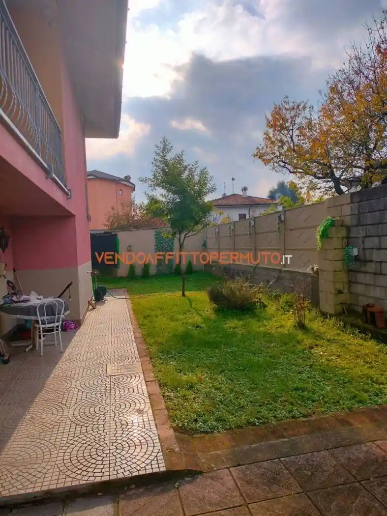 Villa unifamiliare, ottimo stato, 237 m², Pagazzano - foto 4