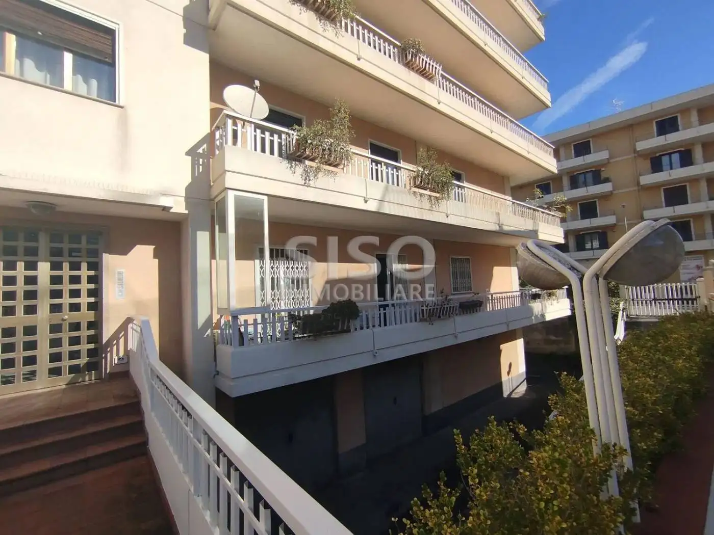 Appartamento in affitto a Acireale