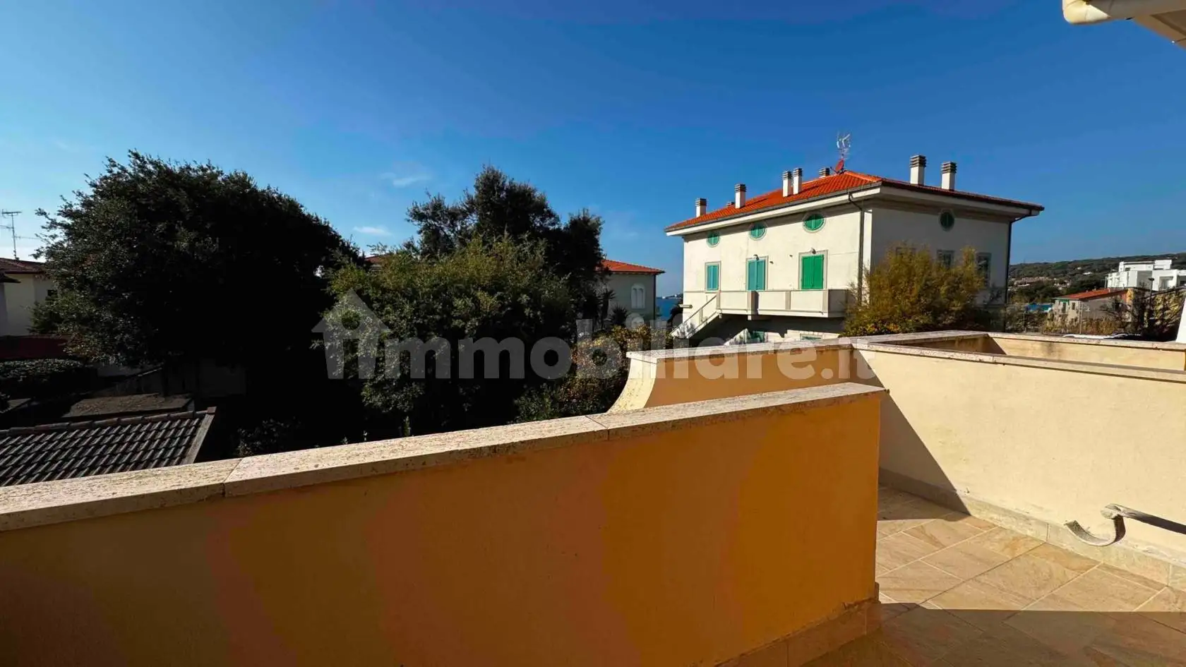 Appartamento in vendita a Rosignano Marittimo