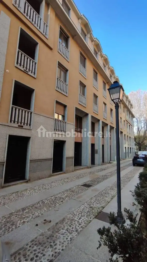 Appartamento in affitto a Novara