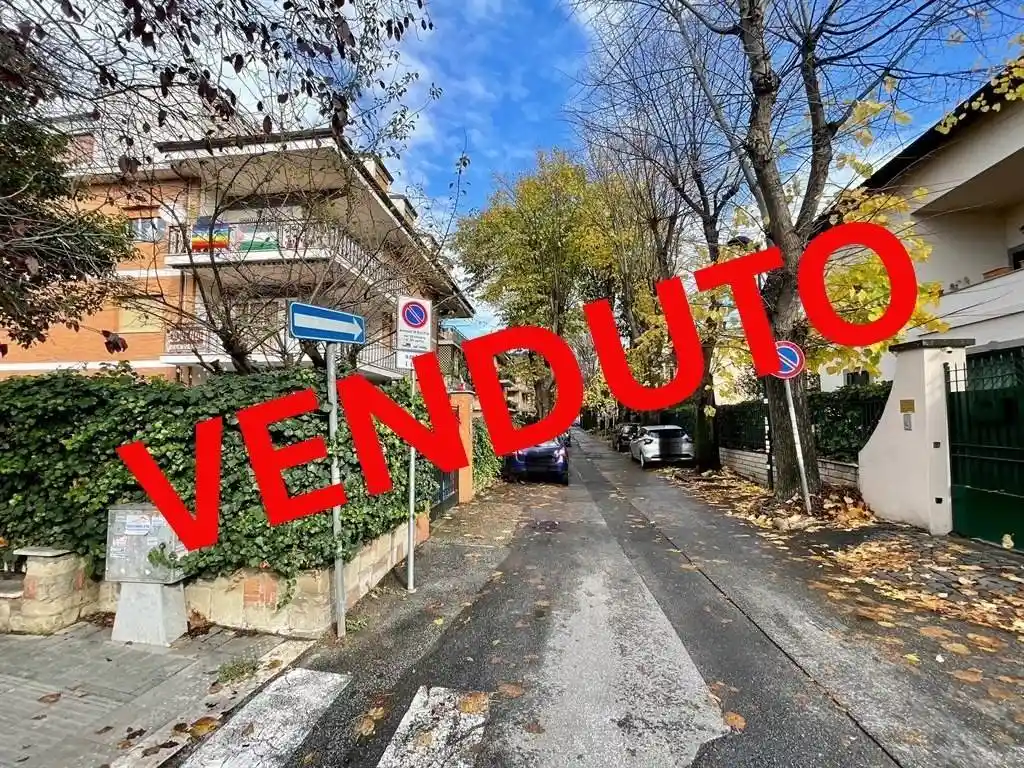 Appartamento in vendita a Grottaferrata
