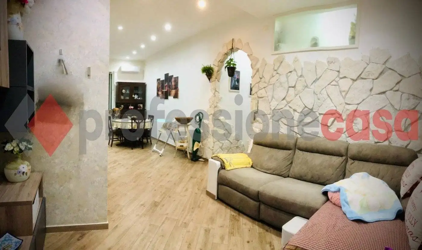 Appartamento in vendita a Salerno