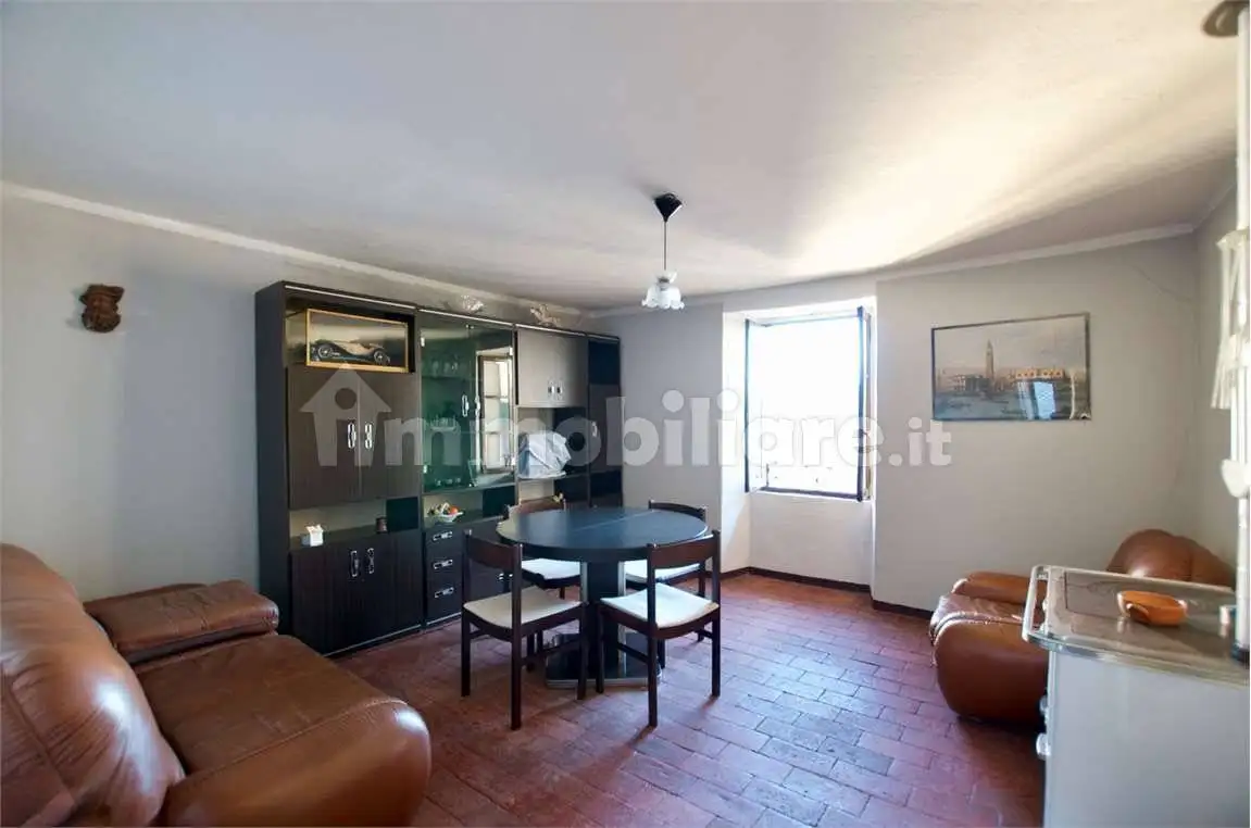 Terratetto unifamiliare via Dante Alighieri, 15, Centro, Berbenno - foto 2