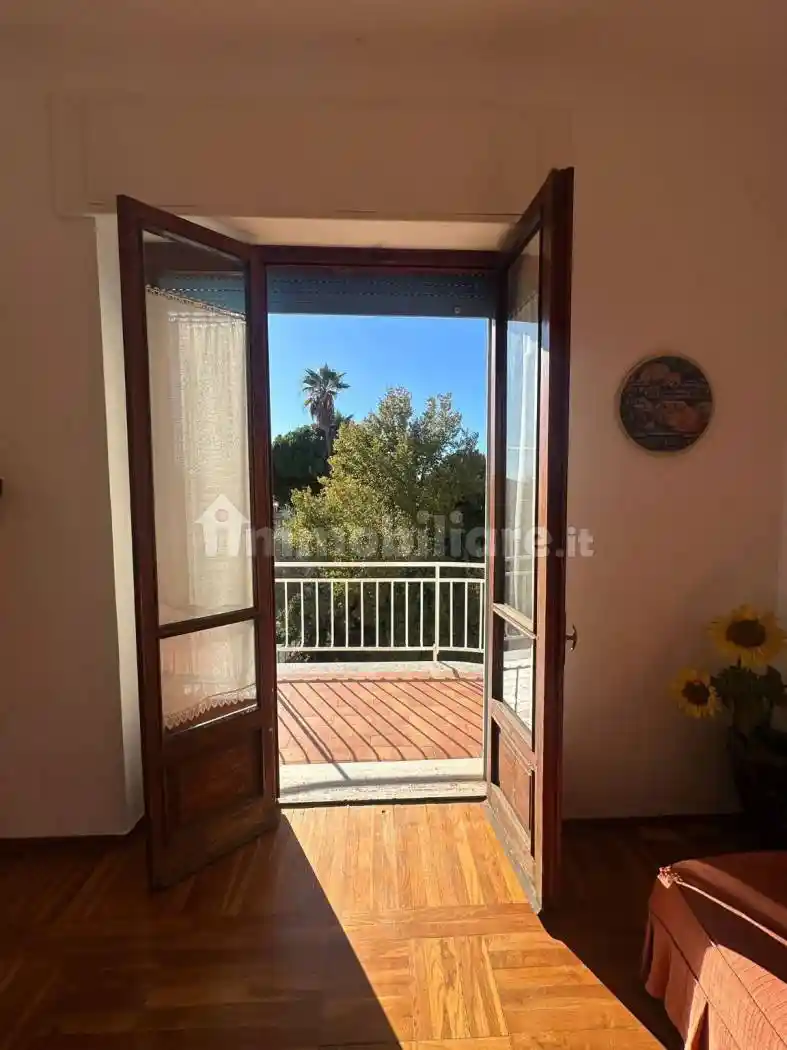 Trilocale buono stato, secondo piano, Centro, Bordighera - foto 2