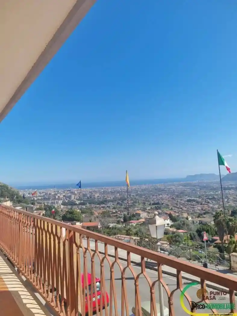 Appartamento in vendita a Monreale